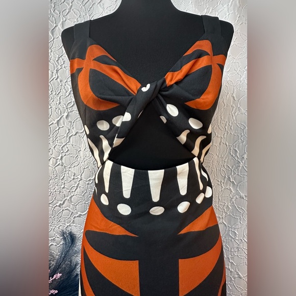 Commense- Cut Out Sleeveless Black,White, Orange Abstract Maxi Dress (XL)‼️NWT‼️ - Picture 4 of 16